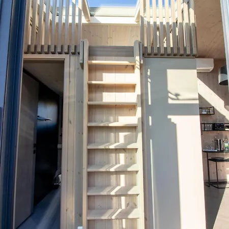 キャンプ場 Bell-tiny Homes *